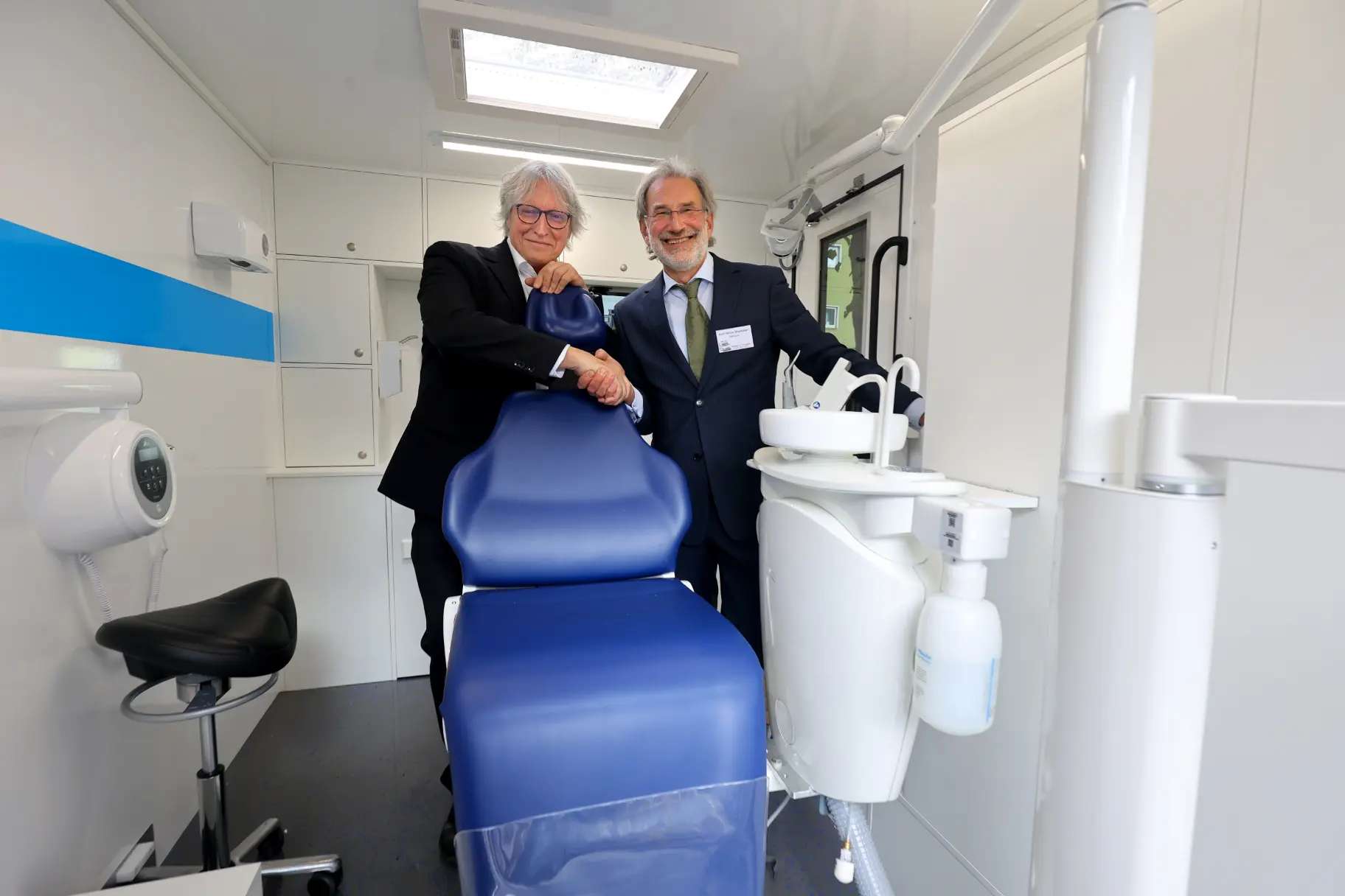 Projekt Zahnmobil Hannover Zahnarztstuhl