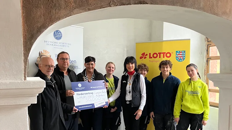 Halbes Schloss Langenleuba-Niederhain LOTTO Thüringen