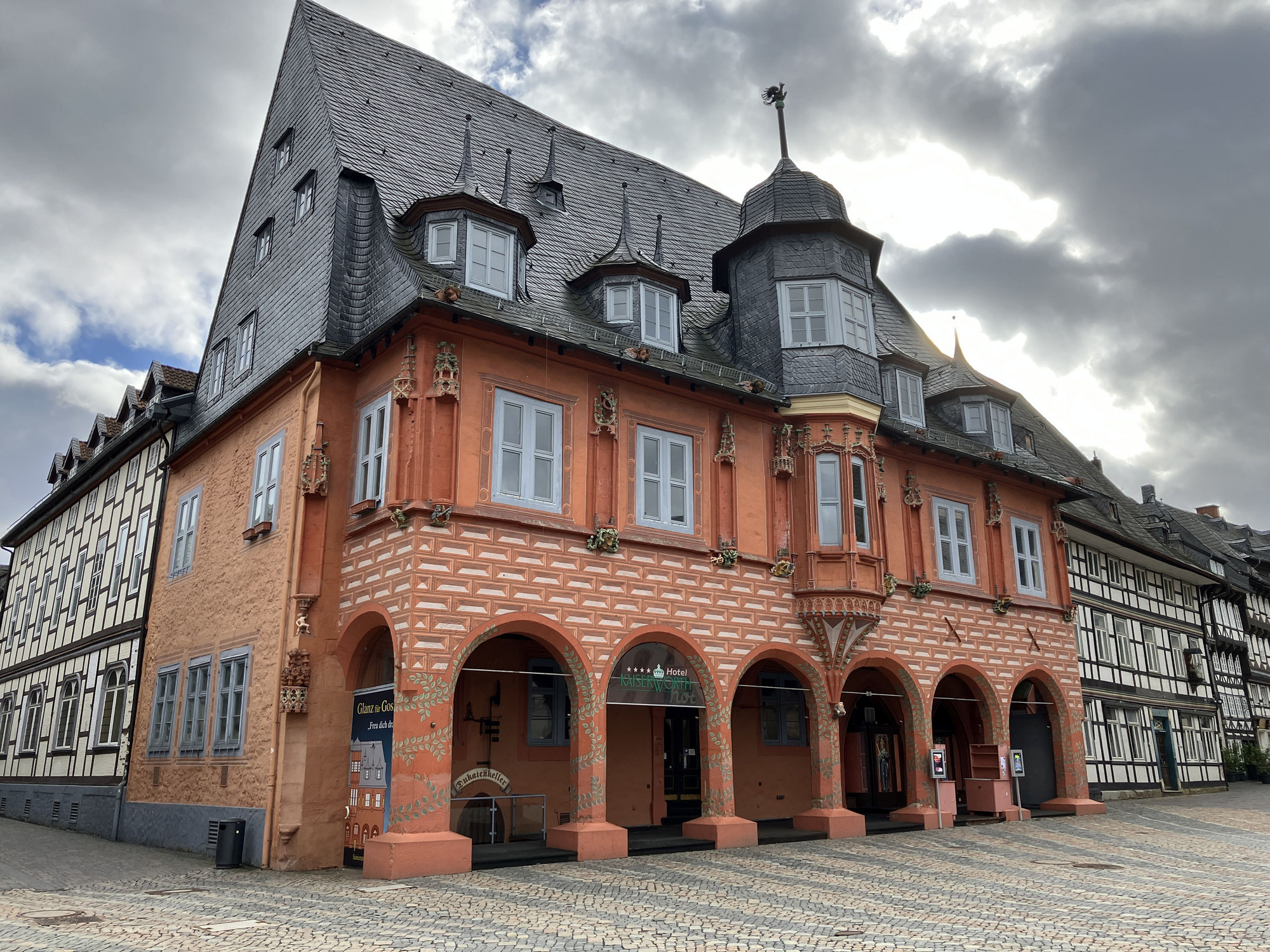 DSD Kaiserworth Fassadenfiguren Goslar 